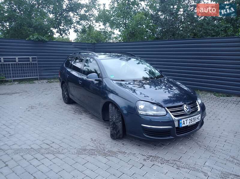Универсал Volkswagen Golf 2008 в Ивано-Франковске