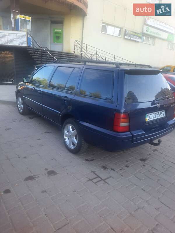 Універсал Volkswagen Golf 1996 в Івано-Франківську