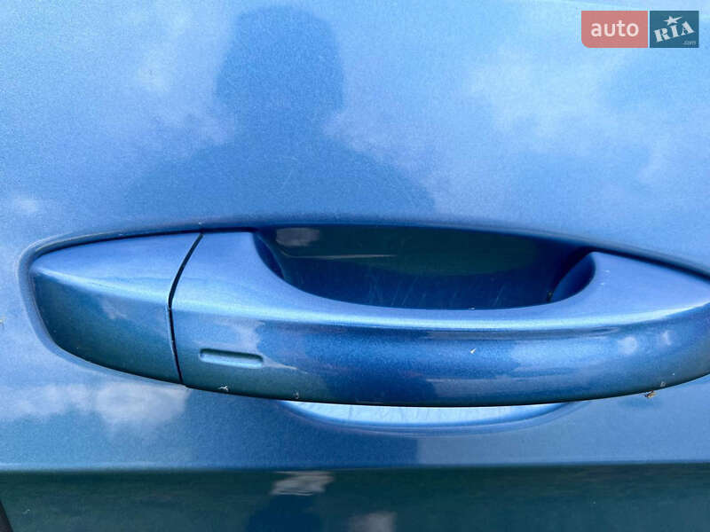 Хетчбек Volkswagen Golf 2013 в Луцьку