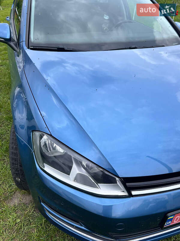 Хетчбек Volkswagen Golf 2013 в Луцьку