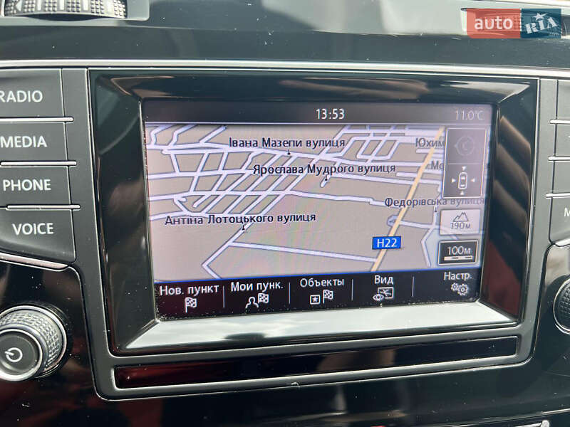 Хетчбек Volkswagen Golf 2013 в Луцьку