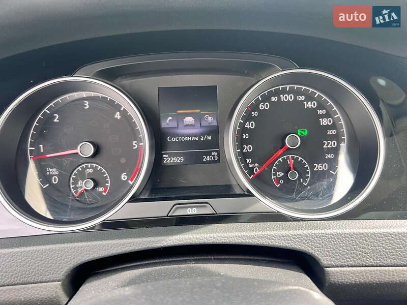 Хетчбек Volkswagen Golf 2013 в Луцьку