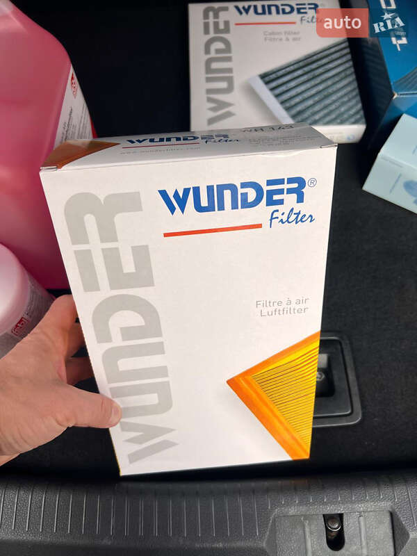 Хетчбек Volkswagen Golf 2013 в Луцьку