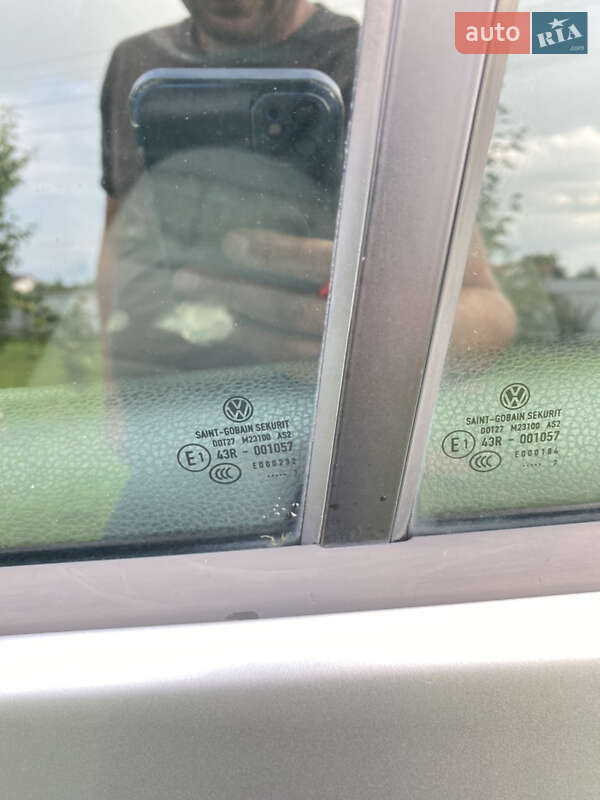 Хетчбек Volkswagen Golf 2007 в Львові