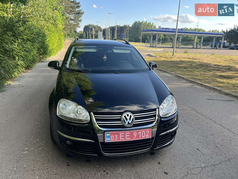 Універсал Volkswagen Golf 2009 в Ковелі