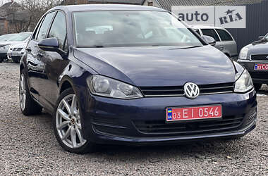 Хэтчбек Volkswagen Golf 2013 в Львове