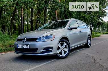 Универсал Volkswagen Golf 2015 в Киеве