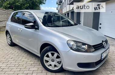 Хетчбек Volkswagen Golf 2010 в Коломиї