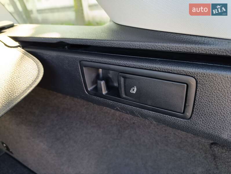 Універсал Volkswagen Golf 2015 в Львові