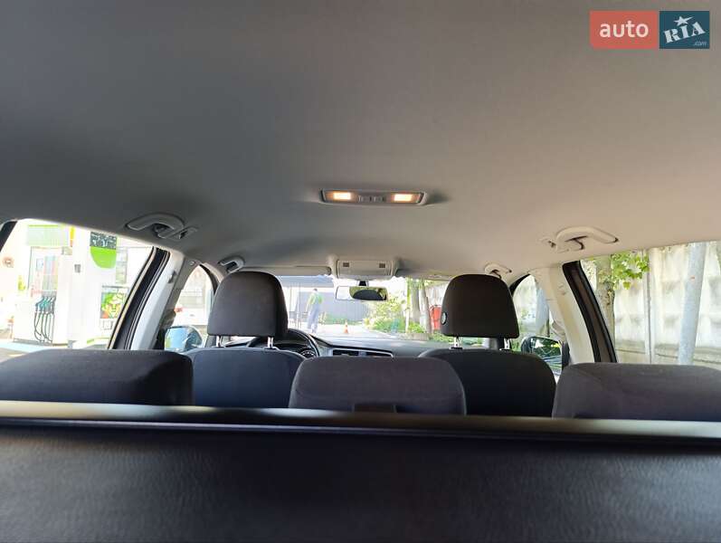 Універсал Volkswagen Golf 2015 в Львові