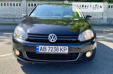 Хэтчбек Volkswagen Golf 2010 в Виннице