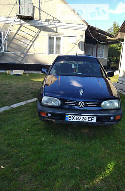 Хэтчбек Volkswagen Golf 1993 в Теофиполе