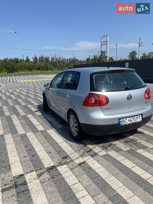 Хетчбек Volkswagen Golf 2007 в Львові