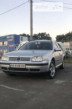 Універсал Volkswagen Golf 2005 в Вінниці