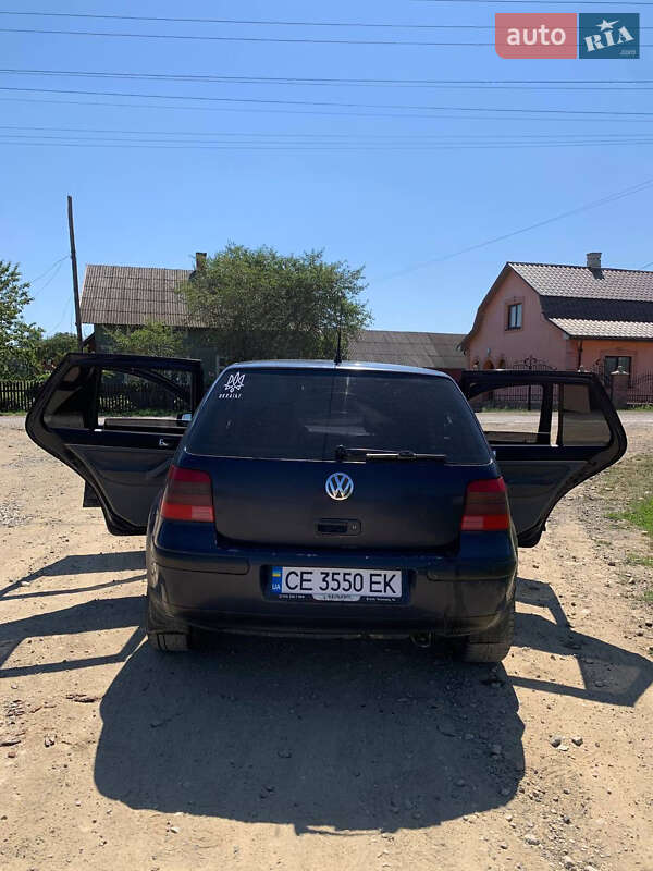 Хэтчбек Volkswagen Golf 2000 в Банилове-Подгорном