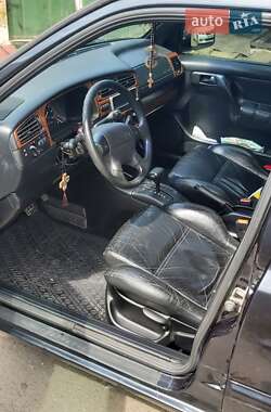 Хэтчбек Volkswagen Golf 1996 в 