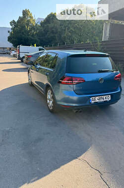 Хетчбек Volkswagen Golf 2013 в Дніпрі