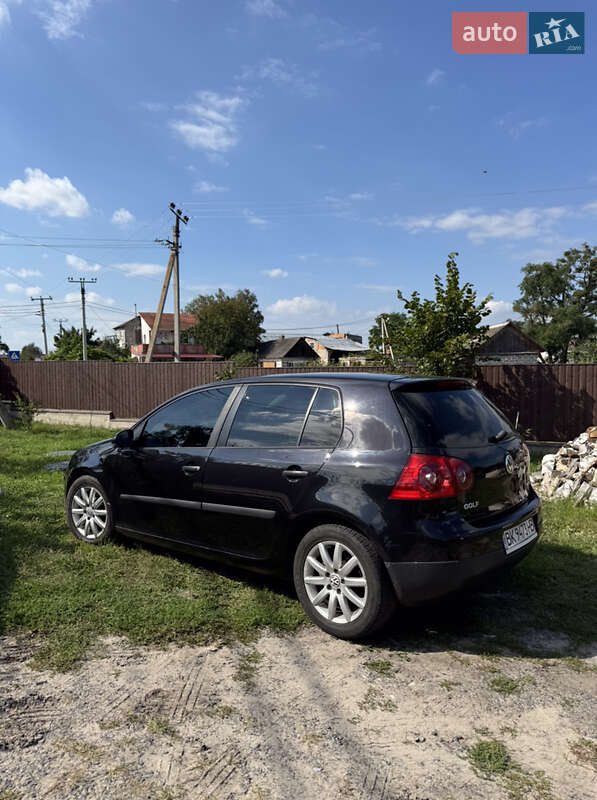 Хэтчбек Volkswagen Golf 2004 в Ровно фото 15 Хэтчбек Volkswagen Golf 2004 в Ровно