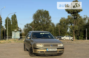 Хетчбек Volkswagen Golf 2003 в Кривому Розі