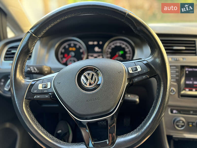 Универсал Volkswagen Golf 2013 в Киеве фото 6 Универсал Volkswagen Golf 2013 в Киеве