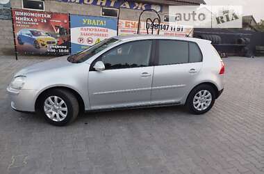 Хетчбек Volkswagen Golf 2007 в Локачах