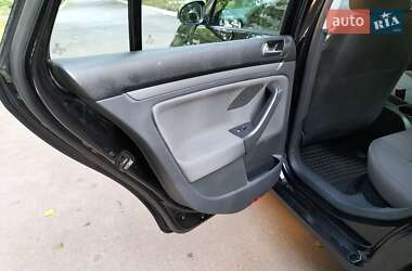 Универсал Volkswagen Golf 2009 в Бершади