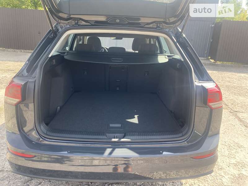 Универсал Volkswagen Golf 2022 в Нововолынске