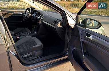 Универсал Volkswagen Golf 2017 в 
