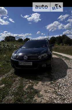 Универсал Volkswagen Golf 2010 в Ивано-Франковске