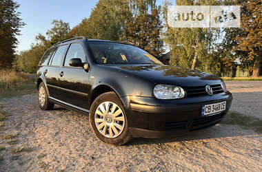 Универсал Volkswagen Golf 2004 в Ирпене