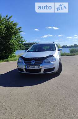 Универсал Volkswagen Golf 2009 в Бердичеве