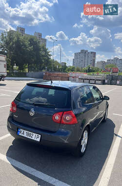 Хэтчбек Volkswagen Golf 2008 в 