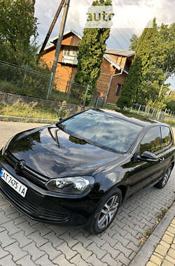 Хэтчбек Volkswagen Golf 2009 в Косове