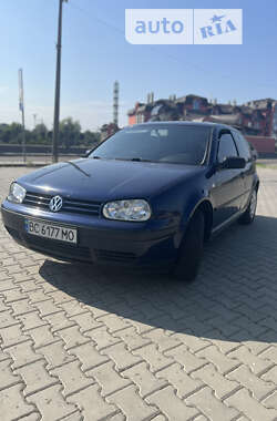 Хетчбек Volkswagen Golf 2001 в Дрогобичі