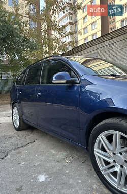 Универсал Volkswagen Golf 2009 в 