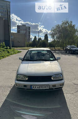 Хэтчбек Volkswagen Golf 1996 в Харькове