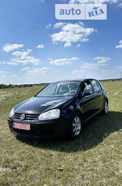 Хэтчбек Volkswagen Golf 2005 в Любомле