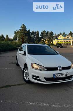 Универсал Volkswagen Golf 2015 в Умани