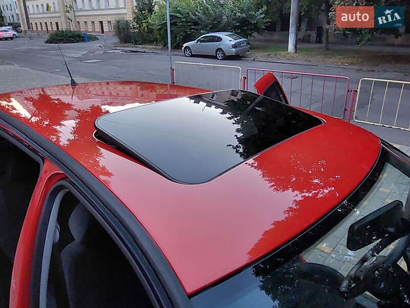 Хетчбек Volkswagen Golf 1999 в Одесі