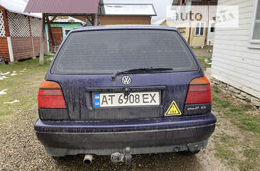 Хетчбек Volkswagen Golf 1995 в Долині