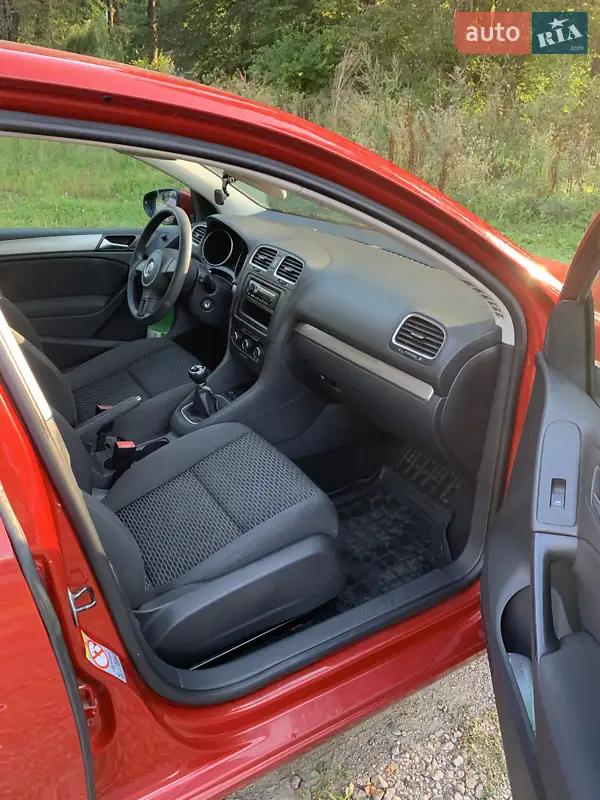 Volkswagen Golf 2011 VIN WVWZZZ1KZCP008064 фото оголошення 10 з 49
