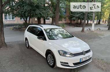 Універсал Volkswagen Golf 2013 в Першотравенську