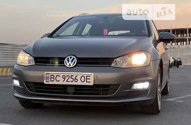 Универсал Volkswagen Golf 2013 в Львове