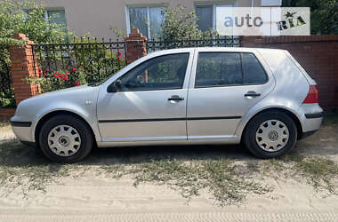 Хэтчбек Volkswagen Golf 1999 в Харькове