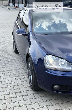 Хэтчбек Volkswagen Golf 2007 в Тернополе