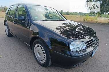 Хэтчбек Volkswagen Golf 2001 в Полтаве