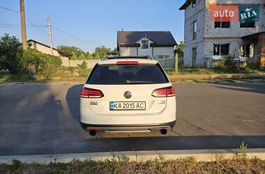 Универсал Volkswagen Golf 2017 в Киеве