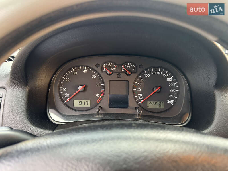 Универсал Volkswagen Golf 2006 в Тернополе