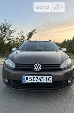 Універсал Volkswagen Golf 2012 в Вінниці