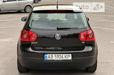 Хетчбек Volkswagen Golf 2008 в Вінниці